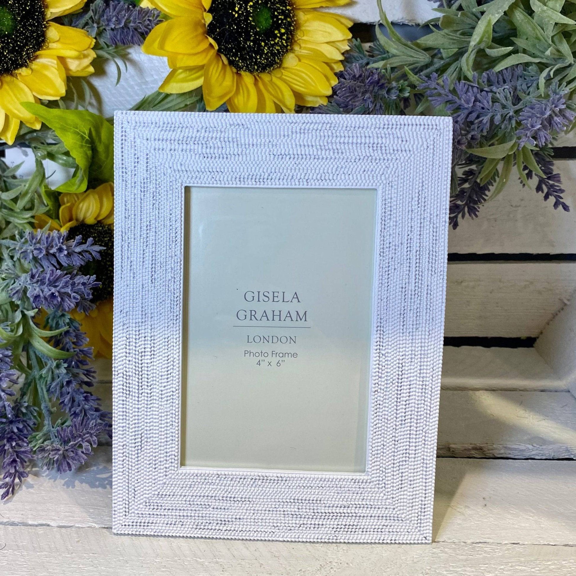 Whitewash Beaded 4x6 Frame